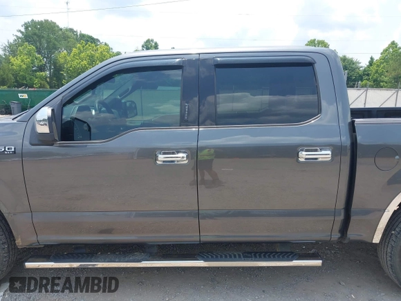 2018 Ford F-150 XL with VIN 1FTEW1E56JFC47584, listed as a IAAI auction lot 42397196 with 195,341 mi miles and . Bid and sale history available at DreamBid. Image 15.
