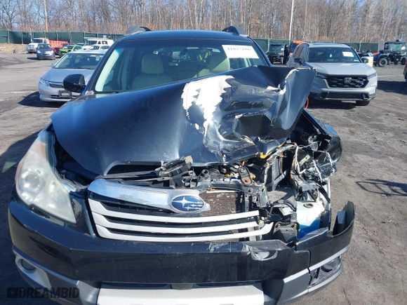2012 Subaru Outback 3.6R Limited with VIN 4S4BRDLC1C2270578, listed as a IAAI auction lot 41827186 with 149,567 mi miles. Bid and sale history available at carsss.com. Image 12.