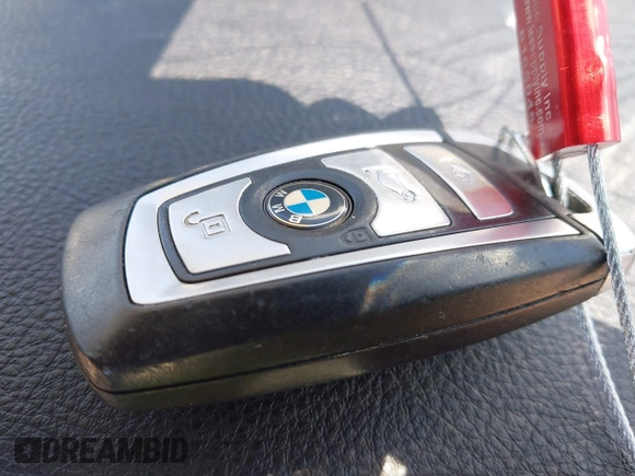 2011 BMW 7 Series 750Li с VIN WBAKB8C5XBCY64531, выставлен на аукционе IAAI как лот 42350009 с пробегом 113 893 миль миль и . История ставок и продаж доступна на DreamBid. Изображение 11.