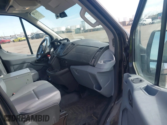 2018 Ford Transit with VIN 1FTYR2CM6JKB37694, listed as a IAAI auction lot 41830500 with 43,320 mi miles. Bid and sale history available at carsss.com. Image 5.