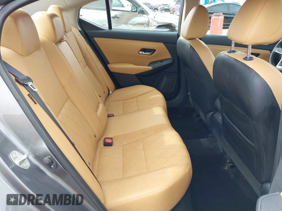 2020 Nissan Sentra SV with VIN 3N1AB8CV6LY216243, listed as a IAAI auction lot 41590560 with 33,071 mi miles. Bid and sale history available at carsss.com. Image 8.