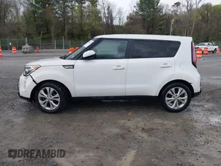 2016 Kia Soul + with VIN KNDJP3A53G7241998, listed as a IAAI auction lot 42016207 with 90,900 mi miles. Bid and sale history available at carsss.com. Image 14.