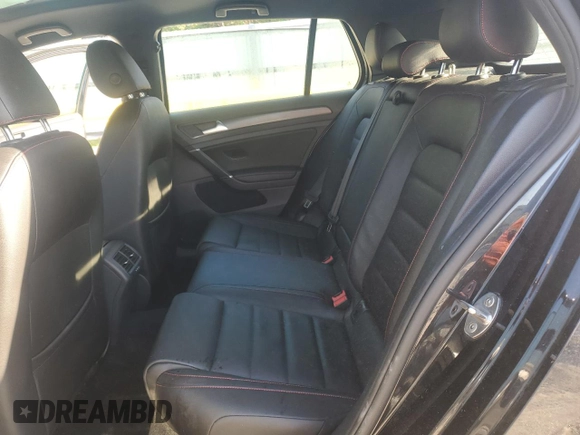 2019 Volkswagen GTI S z VIN 3VW6T7AU3KM002222, wystawiony jako Copart lot #53096375 z przebiegiem 95 179 mil mil oraz Nie do naprawy • Non repairable. Historia ofert i sprzedaży dostępna na DreamBid. Obrazek 10.