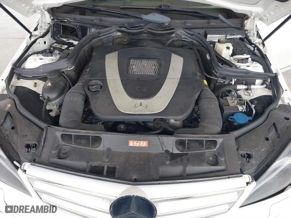 2008 Mercedes-Benz C-Class 3.0L Sport with VIN WDDGF54X48F117547, listed as a IAAI auction lot 41764470 with 93,631 mi miles. Bid and sale history available at carsss.com. Image 10.
