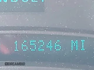 2005 Cadillac Escalade z VIN 1GYEC63T55R115387, wystawiony jako IAAI lot #41791855 z przebiegiem 165 246 mil mil oraz . Historia ofert i sprzedaży dostępna na DreamBid. Obrazek 16.