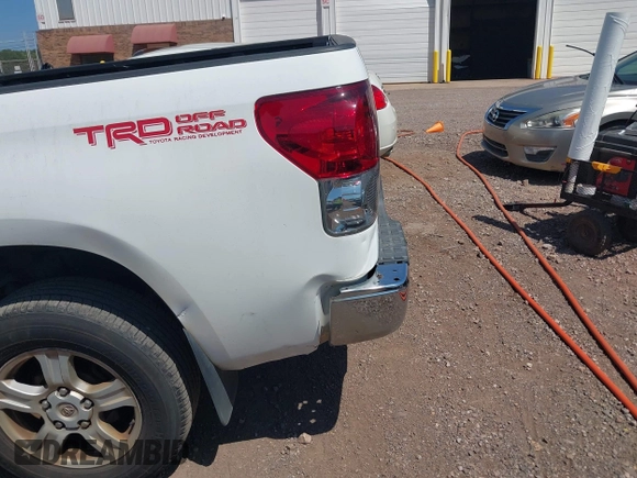 2007 Toyota Tundra SR5 with VIN 5TBRT54167S453554, listed as a IAAI auction lot 42037965 with 307,246 mi miles and . Bid and sale history available at DreamBid. Image 6.