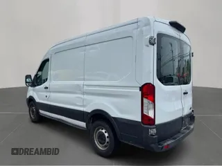 2018 Ford Transit z VIN 1FTYE1CM3JKB27114, wystawiony jako Copart lot #65846875 z przebiegiem 179 145 mil mil oraz Czysty tytuł • Clean title. Historia ofert i sprzedaży dostępna na DreamBid. Obrazek 3.