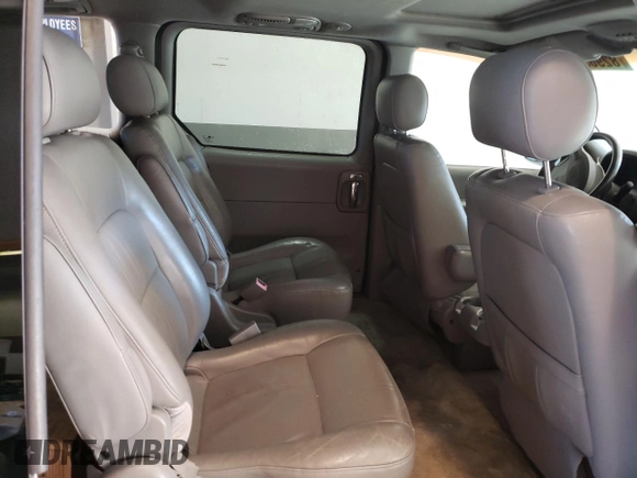 2004 Kia Sedona LX with VIN KNDUP131946569536, listed as a Copart auction lot 82963493 with 119,901 mi miles and Clean Title. Bid and sale history available at carsss.com. Image 10.