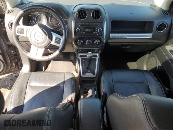 2017 Jeep Compass High Altitude with VIN 1C4NJCEB0HD185363, listed as a Copart auction lot 62654125 with 106,570 mi miles and Clean title. Bid and sale history available at DreamBid. Image 8.