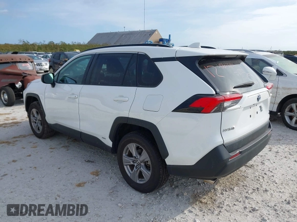 2023 Toyota RAV4 Hybrid LE with VIN 4T3LWRFV0PU090100, listed as a IAAI auction lot 40642261 with 1 mi miles. Bid and sale history available at carsss.com. Image 3.