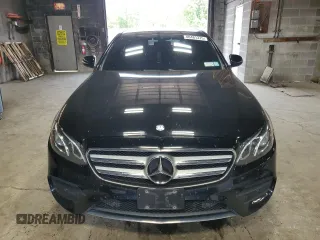 2017 Mercedes-Benz E 300 Luxury z VIN WDDZF4KB9HA215853, wystawiony jako Copart lot #60481375 z przebiegiem 99 900 mil mil oraz Szkoda całkowita • Salvage title. Historia ofert i sprzedaży dostępna na DreamBid. Obrazek 5.