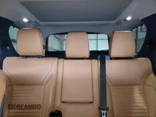 2017 Land Rover Discovery HSE Luxury with VIN SALRHBBK3HA038525, listed as a Copart auction lot 49555504 with 94,403 mi miles. Bid and sale history available at carsss.com. Image 10.