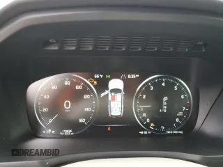 2016 Volvo XC90 T6 Momentum z VIN YV4A22PK6G1032633, wystawiony jako Copart lot #56704495 z przebiegiem 179 836 mil mil oraz Tytuł czysty. Historia ofert i sprzedaży dostępna na DreamBid. Obrazek 9.