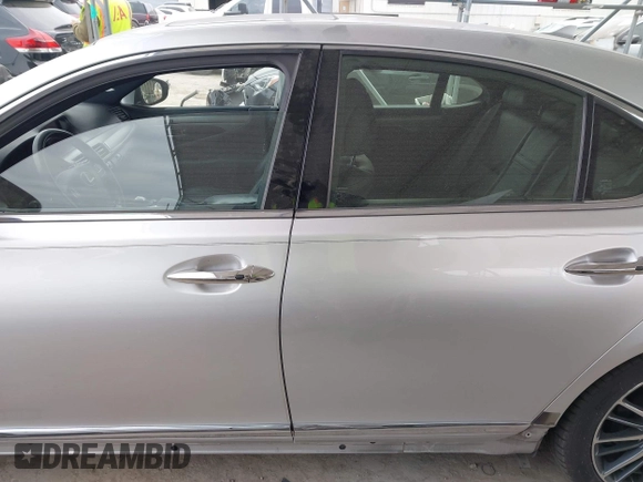 2013 Lexus LS 460 with VIN JTHBL5EF2D5121288, listed as a IAAI auction lot 41626678 with 142,132 mi miles and . Bid and sale history available at DreamBid. Image 15.