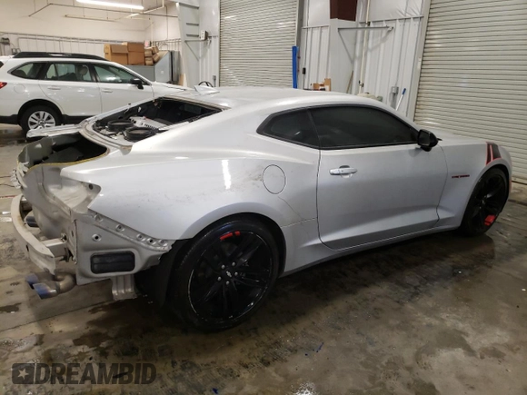 2018 Chevrolet Camaro 1LT with VIN 1G1FB1RS0J0100320, listed as a Copart auction lot 37662363 with 57,237 mi miles. Bid and sale history available at carsss.com. Image 3.
