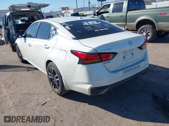 2022 Nissan Altima SR z VIN 1N4BL4CV8NN420653, wystawiony jako IAAI lot #41633021 z przebiegiem 61 284 mil mil oraz . Historia ofert i sprzedaży dostępna na DreamBid. Obrazek 3.