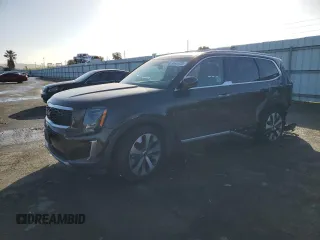 2022 Kia Telluride S with VIN 5XYP6DHC5NG201896, listed as a Copart auction lot 44646785 with 66,918 mi miles and Salvage Title. Bid and sale history available at carsss.com. Image 1.