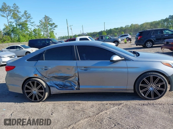 2017 Hyundai Sonata 2.4L with VIN 5NPE24AF4HH447259, listed as a IAAI auction lot 41760091 with 157,371 mi miles and . Bid and sale history available at carsss.com. Image 13.