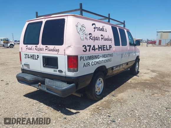 2014 Ford Econoline Cargo Commercial z VIN 1FTNE2EL2EDA81251, wystawiony jako IAAI lot #42326135 z przebiegiem 158 932 mil mil oraz . Historia ofert i sprzedaży dostępna na DreamBid. Obrazek 4.
