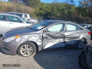 2012 Hyundai Sonata GLS with VIN 5NPEB4AC3CH493356, listed as a IAAI auction lot 41640125 with 225,155 mi miles. Bid and sale history available at carsss.com. Image 14.