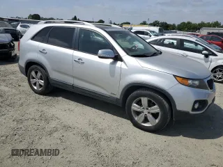 2013 Kia Sorento EX with VIN 5XYKUDA23DG411929, listed as a Copart auction lot 54327335 with 141,926 mi miles and Clean Title. Bid and sale history available at carsss.com. Image 4.