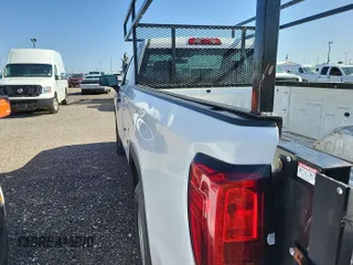 2019 GMC Sierra 1500 with VIN 3GTN8AEF8KG189531, listed as a IAAI auction lot 42150509 with 102,728 mi miles and . Bid and sale history available at DreamBid. Image 1.