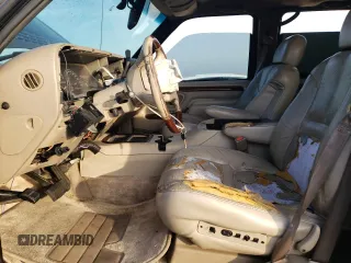 1999 Cadillac Escalade z VIN 1GYEK13R7XR405790, wystawiony jako Copart lot #84478384 z przebiegiem 244 195 mil mil oraz Szkody całkowita. Historia ofert i sprzedaży dostępna na DreamBid. Obrazek 7.