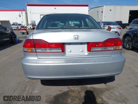 2001 Honda Accord LX with VIN JHMCG66531C014357, listed as a IAAI auction lot 42038445 with 171,864 mi miles and . Bid and sale history available at DreamBid. Image 16.