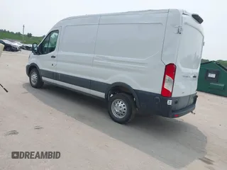 2024 Ford Transit Cargo with VIN 1FTBR2C82RKA72122, listed as a IAAI auction lot 42432209 with 26,806 mi miles and . Bid and sale history available at DreamBid. Image 3.