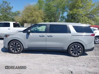 2024 Kia Carnival EX with VIN KNDNC5H36R6361400, listed as a IAAI auction lot 41948484 with 43,594 mi miles. Bid and sale history available at carsss.com. Image 14.