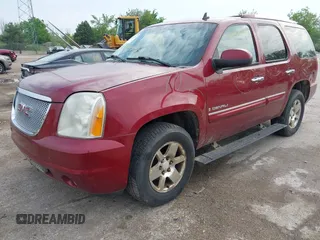 2008 GMC Yukon Denali z VIN 1GKFK63858J162600, wystawiony jako IAAI lot #42485629 z przebiegiem 271 690 mil mil oraz . Historia ofert i sprzedaży dostępna na DreamBid. Obrazek 17.
