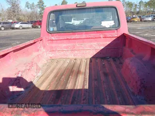1991 Ford Ranger XLT z VIN 1FTCR10A7MUD73309, wystawiony jako IAAI lot #41342704 z przebiegiem 64 946 mil mil oraz . Historia ofert i sprzedaży dostępna na DreamBid. Obrazek 8.