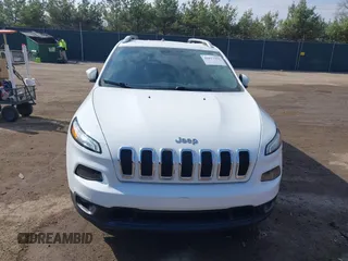 2016 Jeep Cherokee Latitude with VIN 1C4PJMCS8GW157492, listed as a IAAI auction lot 42013292 with 69,578 mi miles. Bid and sale history available at carsss.com. Image 12.