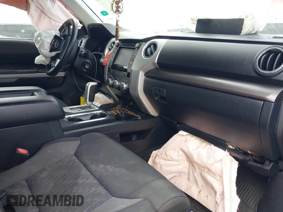 2018 Toyota Tundra 2WD SR5 with VIN 5TFEY5F16JX232154, listed as a IAAI auction lot 42025962 with 1 mi miles. Bid and sale history available at carsss.com. Image 5.