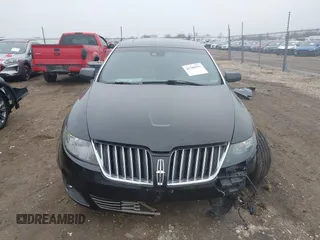 2010 Lincoln MKS w/EcoBoost with VIN 1LNHL9FT2AG610664, listed as a IAAI auction lot 41506926 with 156,756 mi miles. Bid and sale history available at carsss.com. Image 13.