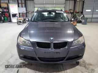2006 BMW 3 Series 325xi z VIN WBAVT13526KW23463, wystawiony jako Copart lot #58505625 z przebiegiem 151 379 mil mil oraz Szkoda całkowita • Salvage title. Historia ofert i sprzedaży dostępna na DreamBid. Obrazek 5.