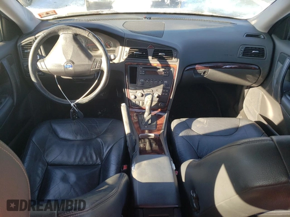2008 Volvo S60 2.5T with VIN YV1RH592382670816, listed as a Copart auction lot 89077025 with 147,401 mi miles and Clean Title. Bid and sale history available at carsss.com. Image 8.