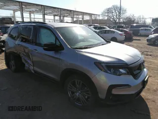 2022 Honda Pilot Sport with VIN 5FNYF6H33NB080275, listed as a IAAI auction lot 35755124 with 2,349 mi miles. Bid and sale history available at carsss.com. Image 1.