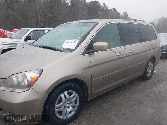 2007 Honda Odyssey EX-L with VIN 5FNRL38707B083040, listed as a IAAI auction lot 41624797 with 256,475 mi miles. Bid and sale history available at carsss.com. Image 6.