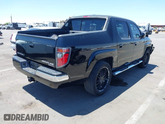 2008 Honda Ridgeline RTL with VIN 2HJYK16528H524064, listed as a IAAI auction lot 42588596 with 180,776 mi miles and . Bid and sale history available at DreamBid. Image 4.