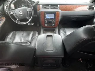 2007 Chevrolet Silverado 1500 1LT with VIN 1GCEK19J27E596422, listed as a Copart auction lot 56090475 with 199,260 mi miles and Salvage Title. Bid and sale history available at DreamBid. Image 8.