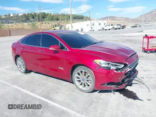 2018 Ford Fusion SE с VIN 3FA6P0PU7JR167400, выставлен на аукционе IAAI как лот 42691870 с пробегом 126 757 миль миль и . История ставок и продаж доступна на DreamBid. Изображение 1.
