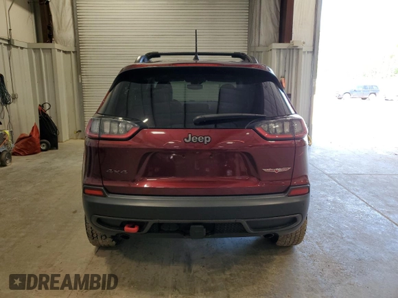 2019 Jeep Cherokee Trailhawk Elite with VIN 1C4PJMBX8KD229146, listed as a Copart auction lot 58832605 with 61,804 mi miles and Non repairable. Bid and sale history available at DreamBid. Image 6.