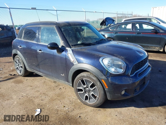 2011 MINI Countryman S with VIN WMWZC5C54BWL55124, listed as a IAAI auction lot 41666874 with 197,656 mi miles and . Bid and sale history available at DreamBid. Image 1.