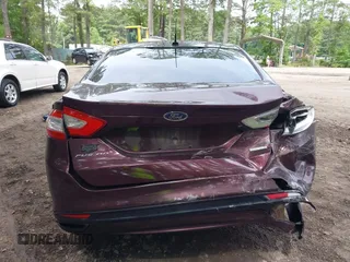 2013 Ford Fusion SE with VIN 3FA6P0H95DR327580, listed as a IAAI auction lot 42480224 with 115,978 mi miles and . Bid and sale history available at DreamBid. Image 16.