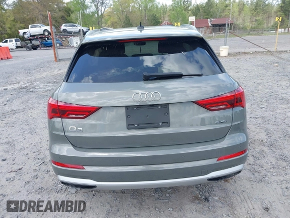 2022 Audi Q3 Premium with VIN WA1AUCF31N1001343, listed as a IAAI auction lot 41961486 with 41,578 mi miles. Bid and sale history available at carsss.com. Image 16.
