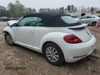 2018 Volkswagen Beetle S with VIN 3VW5DAAT8JM512819, listed as a Copart auction lot 85229784 with Not provided miles and Salvage title. Bid and sale history available at DreamBid. Image 2.