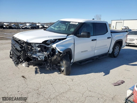 2023 Toyota Tundra 4WD SR5 with VIN 5TFLA5DB4PX127628, listed as a Copart auction lot 42631995 with 18,719 mi miles and Salvage Title. Bid and sale history available at carsss.com. Image 1.