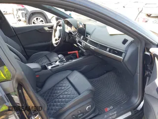2024 Audi S5 Sportback Premium Plus z VIN WAUC4CF58RA071005, wystawiony jako IAAI lot #42154760 z przebiegiem 11 149 mil mil oraz . Historia ofert i sprzedaży dostępna na DreamBid. Obrazek 5.