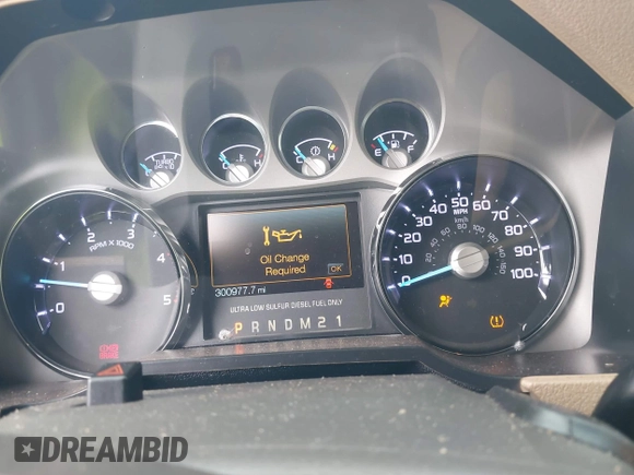 2012 Ford F-250 XL with VIN 1FT7W2BTXCEA99983, listed as a IAAI auction lot 42397438 with 300,977 mi miles and . Bid and sale history available at DreamBid. Image 7.